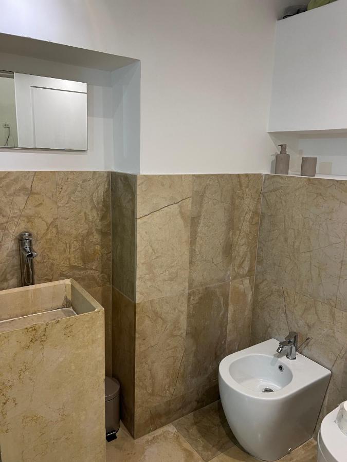 Li Turnisi Apartment Lecce Exterior foto